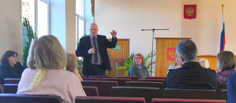 Вопросы образования на комиссии несовершеннолетних