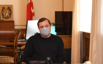 Оперативное совещание в Вязьме по коронавирусу в доме-престарелых