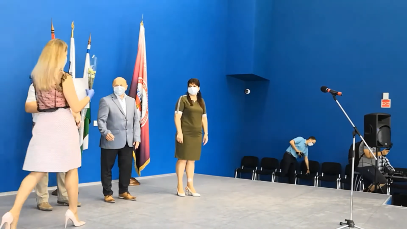 Награждение медиков в культурно-выставочном центре