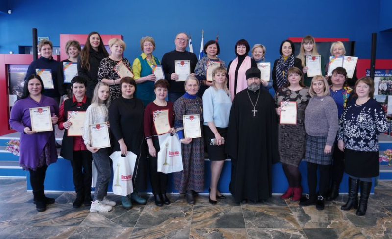 Награждение победителей и номинантов интерактивного праздника-фестиваля «Вяземские колядки» состоялось 17 февраля в Культурно-выставочном центре.