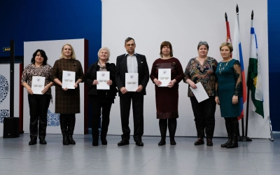 Торжественная церемония награждения членов участковых избирательных комиссий Вяземского района состоялась в Культурно-выставочном центре г. Вязьмы.