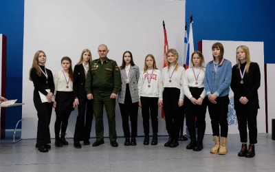 В Вяземском районе состоялся турнир по волейболу, посвященный 80-летию Вяземской воздушно-десантной операции среди учащихся школ города и района