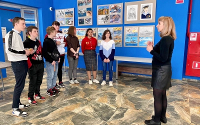 В Культурно-выставочном центре продолжает работу выставка «Своих не бросаем»