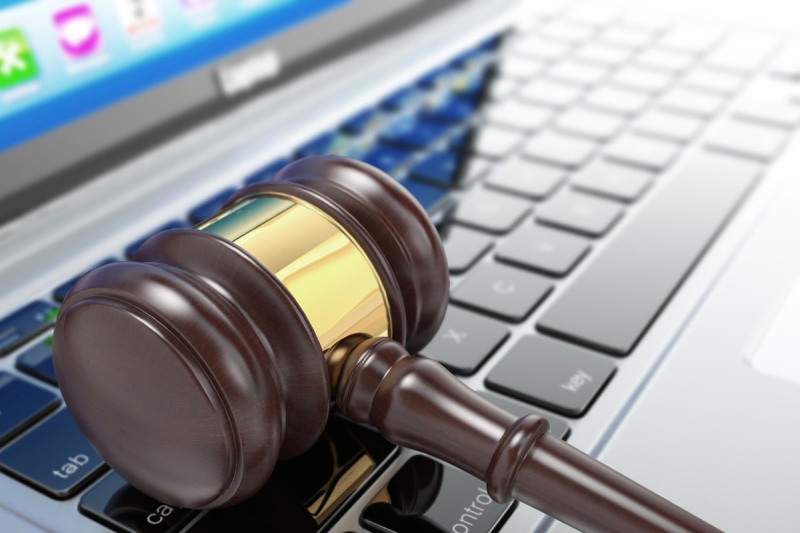 Подведены итоги электронного конкурса по выбору подрядчика, который будет заниматься капитальным ремонтом моста через р.Вязьма на ул.Комсомольская