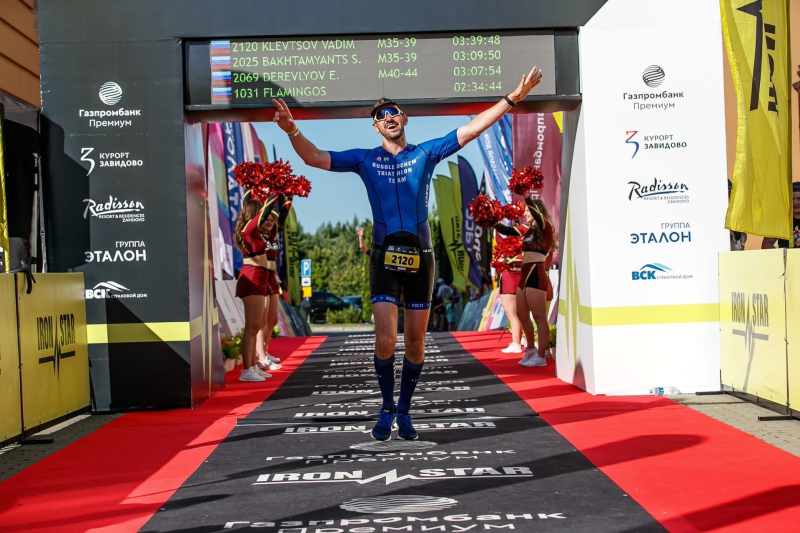 Вязьмич Вадим Клевцов стал финишёром двух гонок по триатлону за один день!