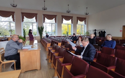 Заседание комиссии по ЖКХ состоялось в большом зале Администрации