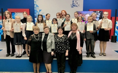 Конкурс юных чтецов «В театре первые шаги»