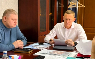 Глава Вяземского округа Олег Смоляков провел рабочее совещание с руководителями Вяземских управляющих организаций