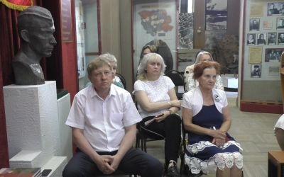 В Вязьме прошли памятные мероприятия, посвященные Дню партизан и подпольщиков