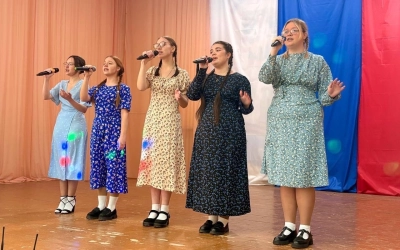 II открытый конкурс патриотической песни «Дорогами поколений - 2026» прошел в Вяземской академии технологий и транспорта 25 февраля.