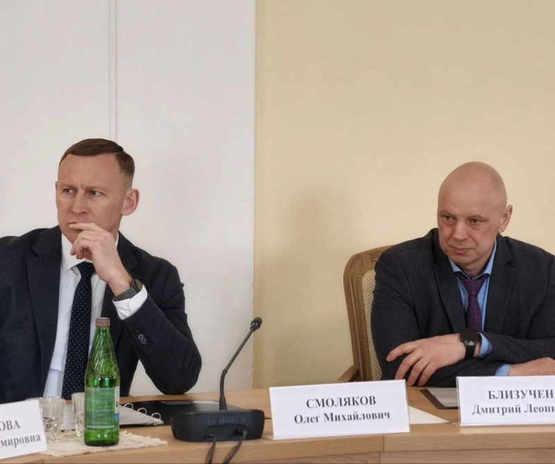 Глава Вяземского округа Олег Смоляков принял участие в работе заседания Президиума Ассоциации «Совет муниципальных образований Смоленской области».