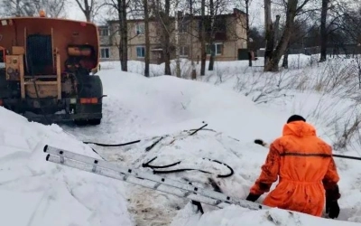 Коммунальными службами Вяземского округа за прошедшую неделю проведен комплекс работ по устранению аварийных ситуаций и плановому обслуживанию сетей водоснабжения и водоотведения.