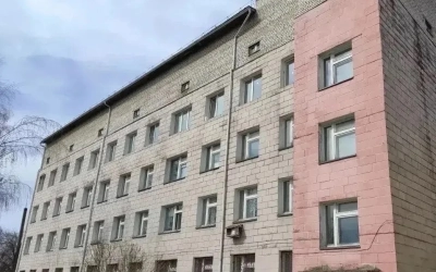 В Вяземском округе продолжается ремонт внутренних помещений терапевтического корпуса Вяземской ЦРБ