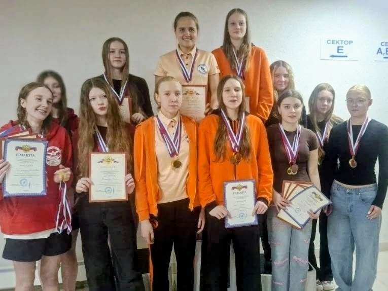 Вяземские пловцы покоряют Смоленск: море медалей и путевка в Казань!