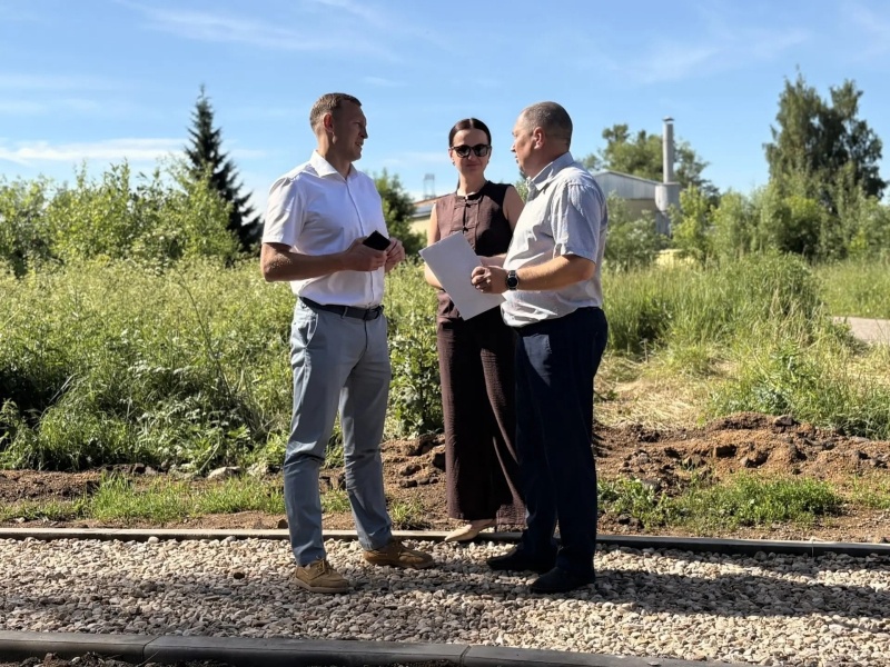 Глава Вяземского округа Олег Смоляков провел рабочее совещание с начальником Вяземского филиала ПАО «Россети Центр»
