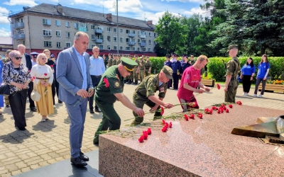 Патриотический автопробег «Города-герои — города Героев» прибыл в Вязьму