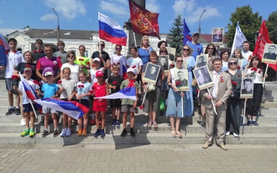 В Вязьме прошел Патриотический марафон, посвященный 85-ой годовщине со дня создания 4-ой дивизии народного ополчения Куйбышевского района города Москвы