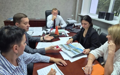 Глава Вяземского округа Олег Смоляков провёл заседание комиссии по землепользованию и застройке