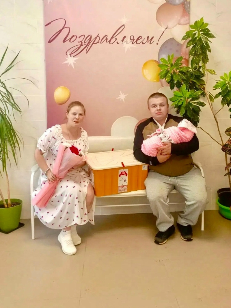 В Вяземском округе продолжается поддержка молодых родителей