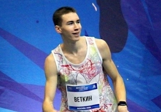 Вяземский легкоатлет Степан Веткин завоевал золото на Чемпионате России по прыжкам в высоту