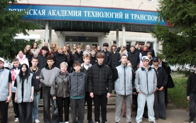 Первый шаг к профессии: как прошёл День открытых дверей в Вяземской академии технологий и транспорта