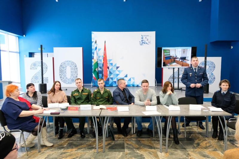 Ярмарка вакансий рабочих мест состоялась в Культурно-выставочном центре