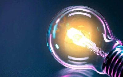 Основные правила поведения с электричеством на улице и в помещении