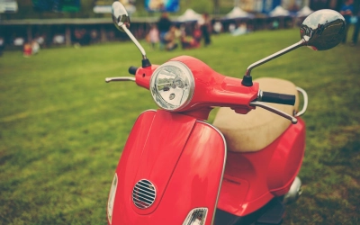 Сотрудники Госавтоинспекции МО МВД России «Вяземский» обращаются к родителям несовершеннолетних водителей!