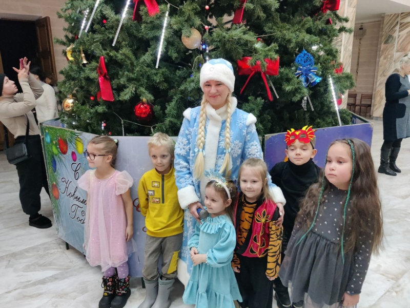 Детский новогодний утренник «В снежном царстве…»